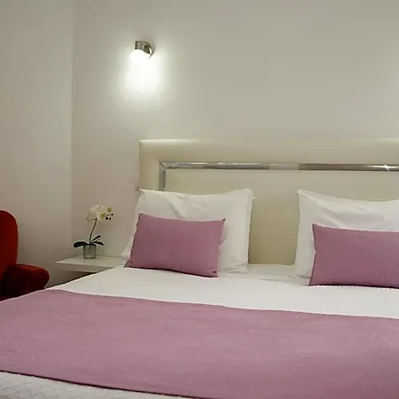 Nova Delpa Al Bed & Breakfast 4*