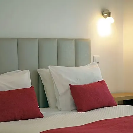 Bed & Breakfast Nova Delpa Al 4*