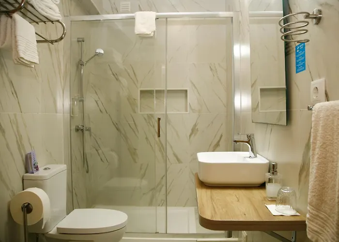 לינה וארוחת בוקר Nova Delpa Al