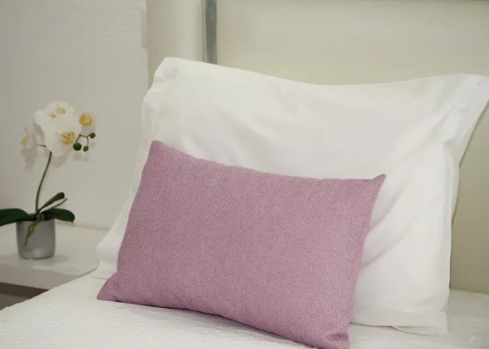 לינה וארוחת בוקר Nova Delpa Al קלדס דה ריינה